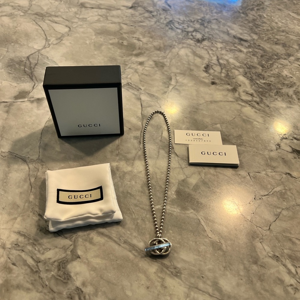 Authentic Gucci gg necklace